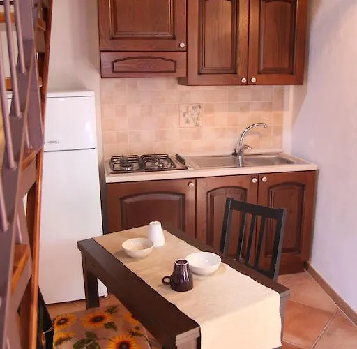 Apartment La Finestra Sotto La Rocca